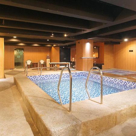 Reddoorz Premium At Jjimjbang Hotel Spa Manila Luaran gambar