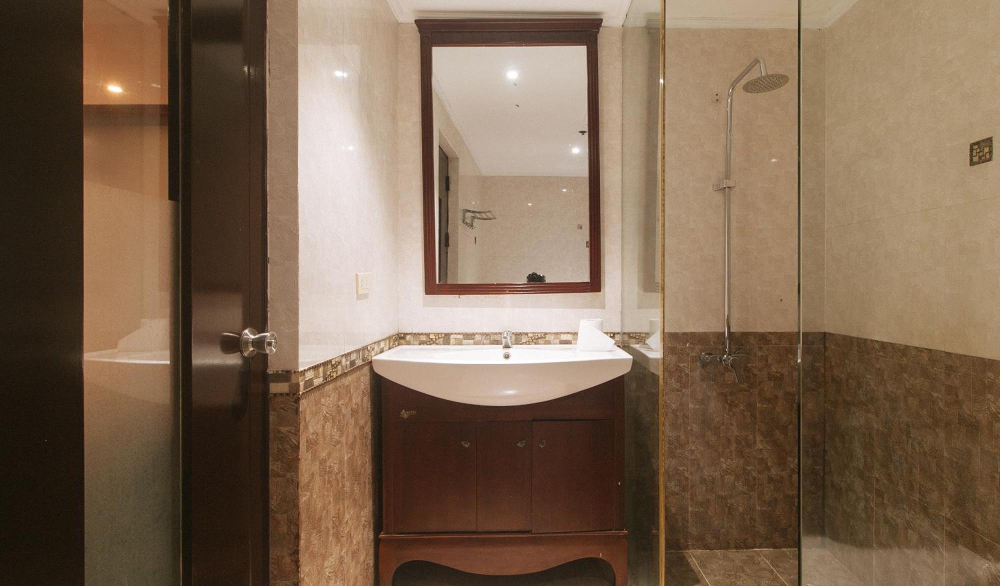 Reddoorz Premium At Jjimjbang Hotel Spa Manila Bilik gambar