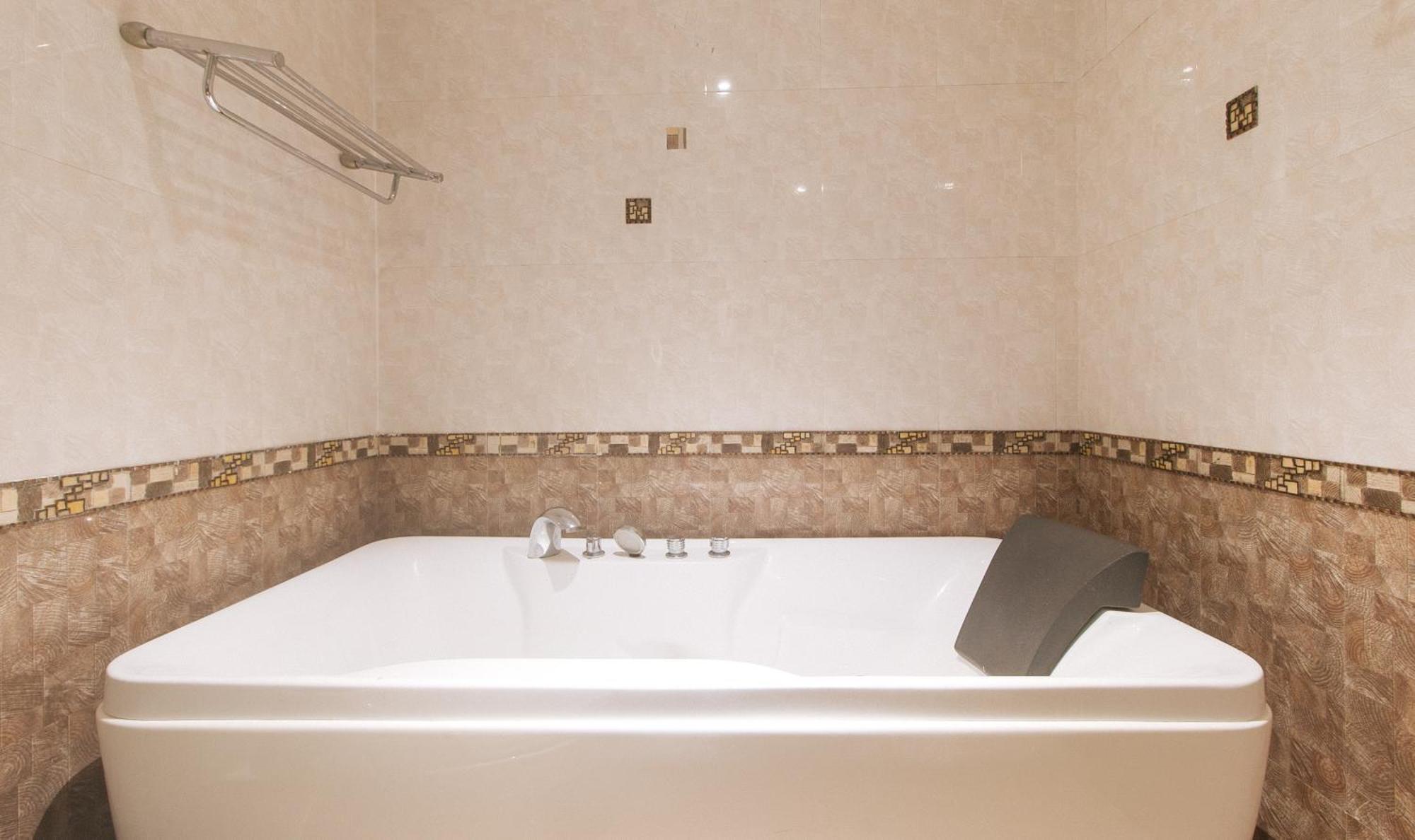 Reddoorz Premium At Jjimjbang Hotel Spa Manila Bilik gambar