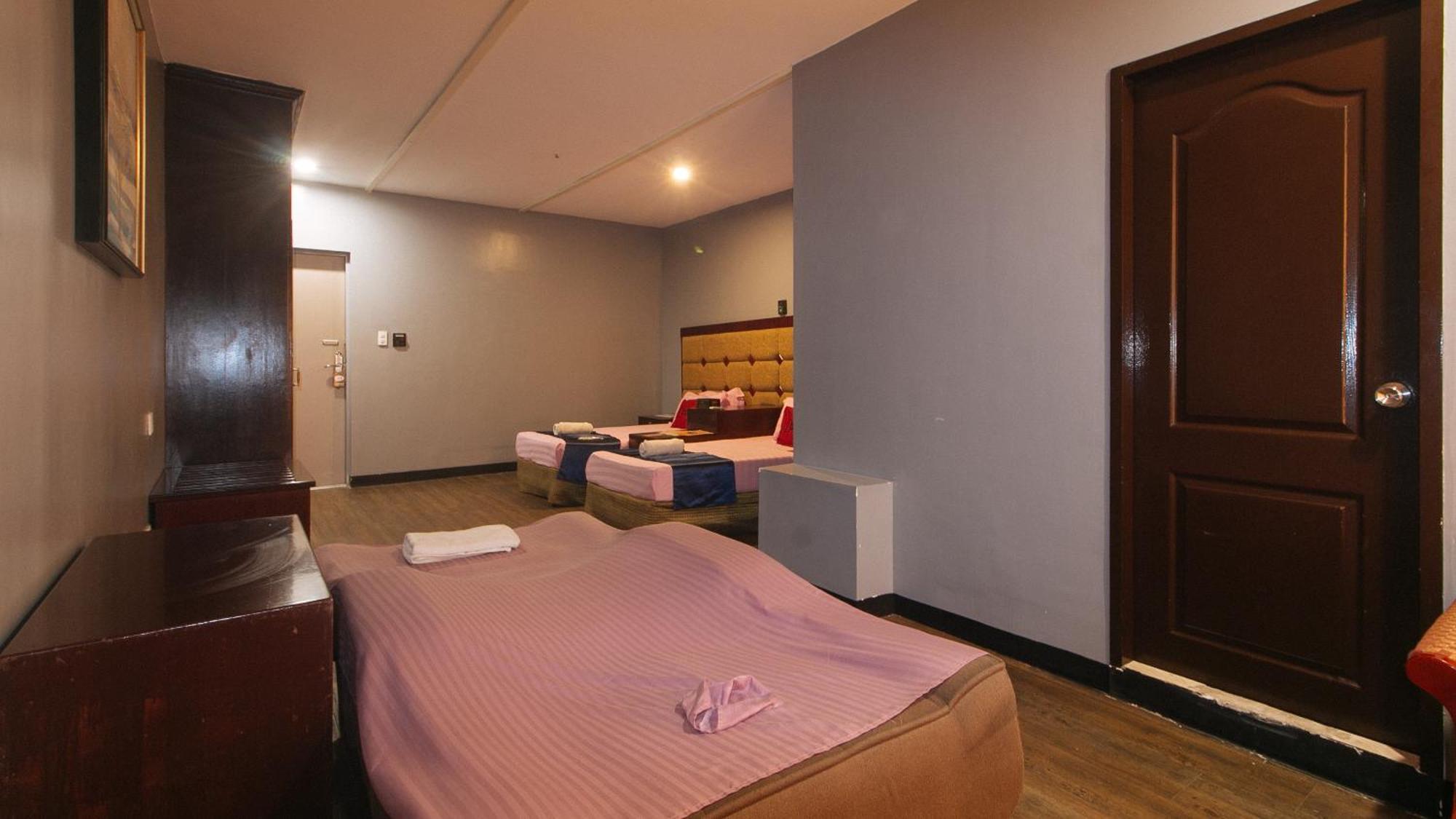 Reddoorz Premium At Jjimjbang Hotel Spa Manila Bilik gambar
