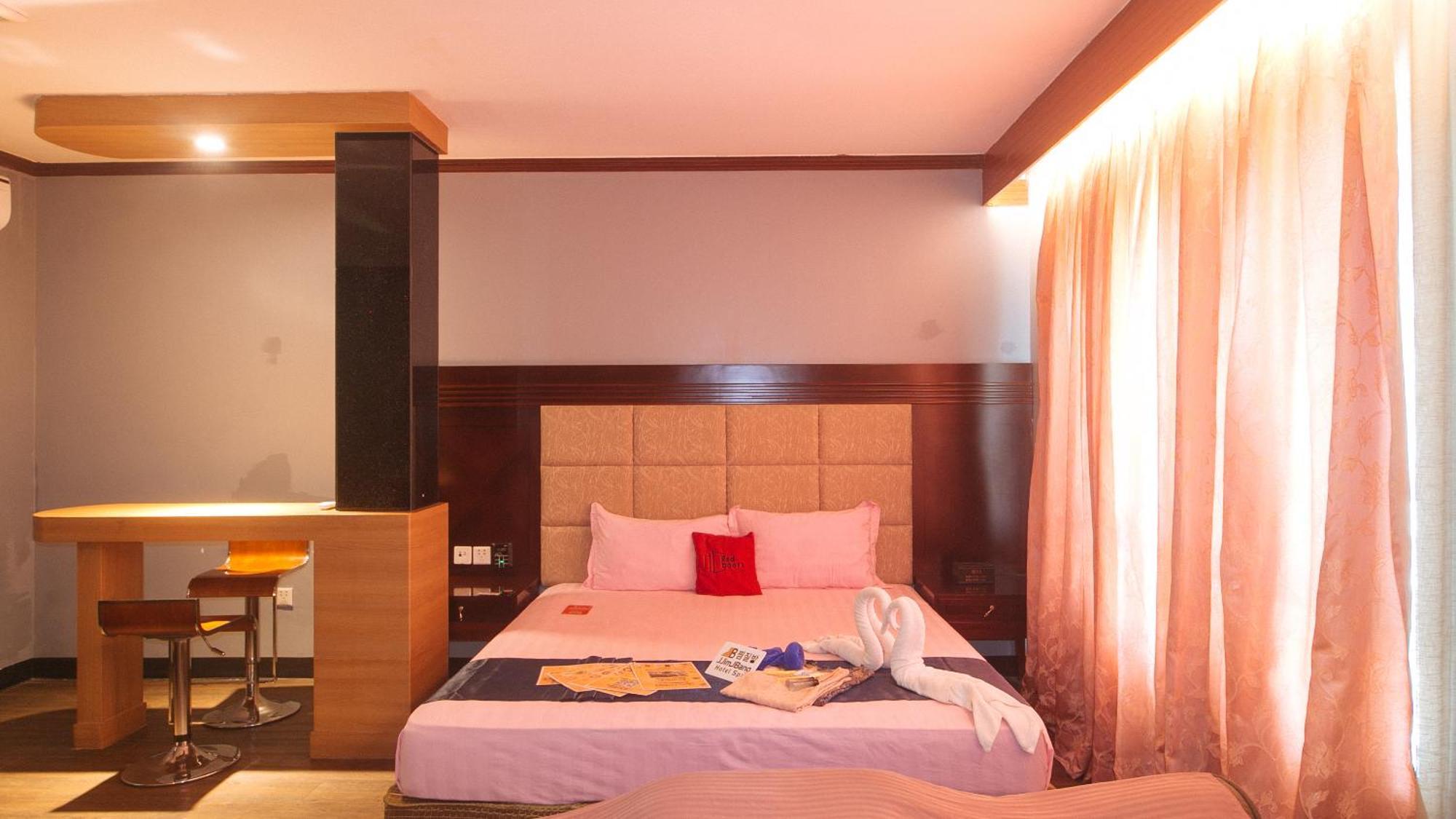 Reddoorz Premium At Jjimjbang Hotel Spa Manila Luaran gambar