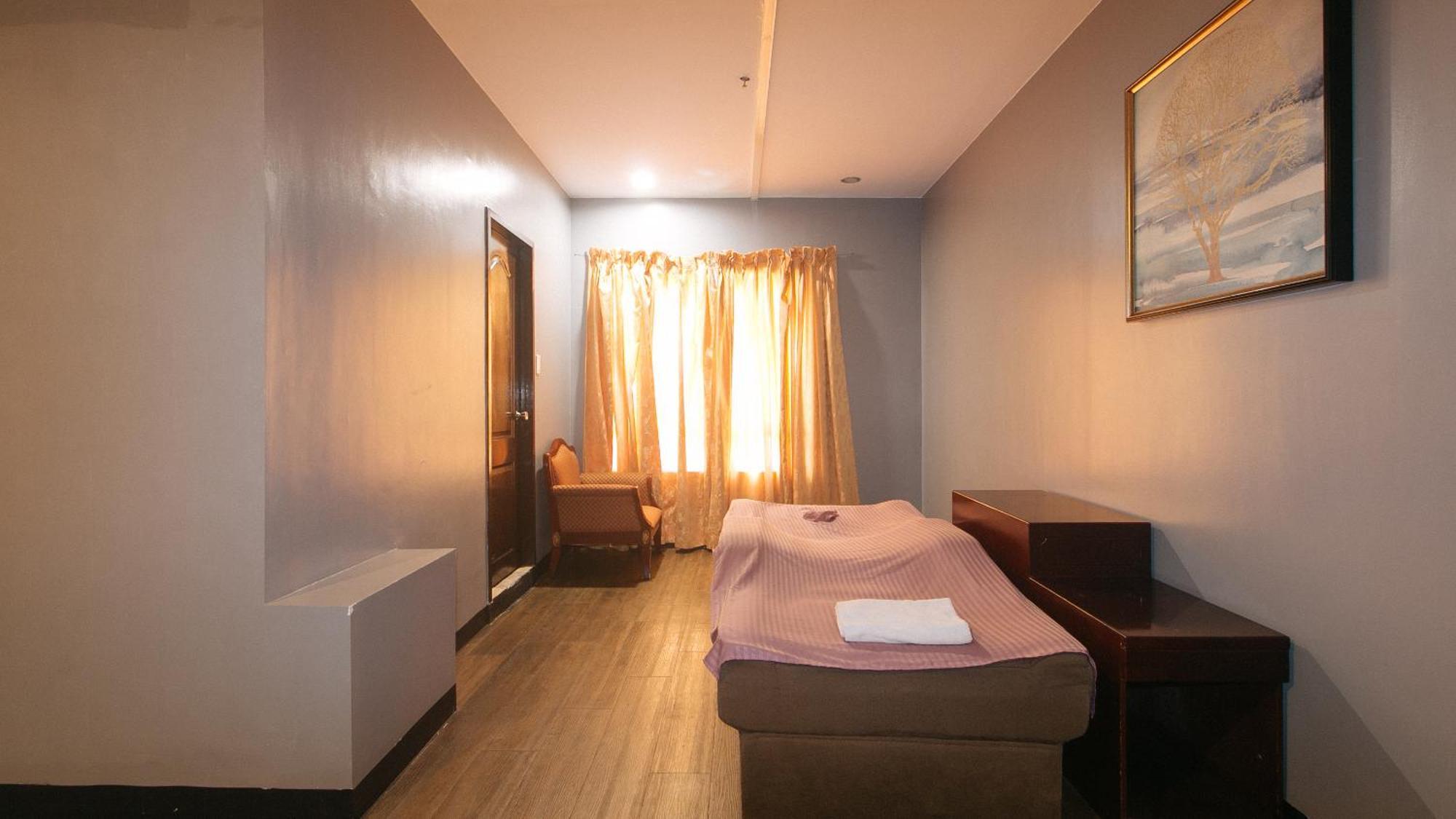 Reddoorz Premium At Jjimjbang Hotel Spa Manila Bilik gambar